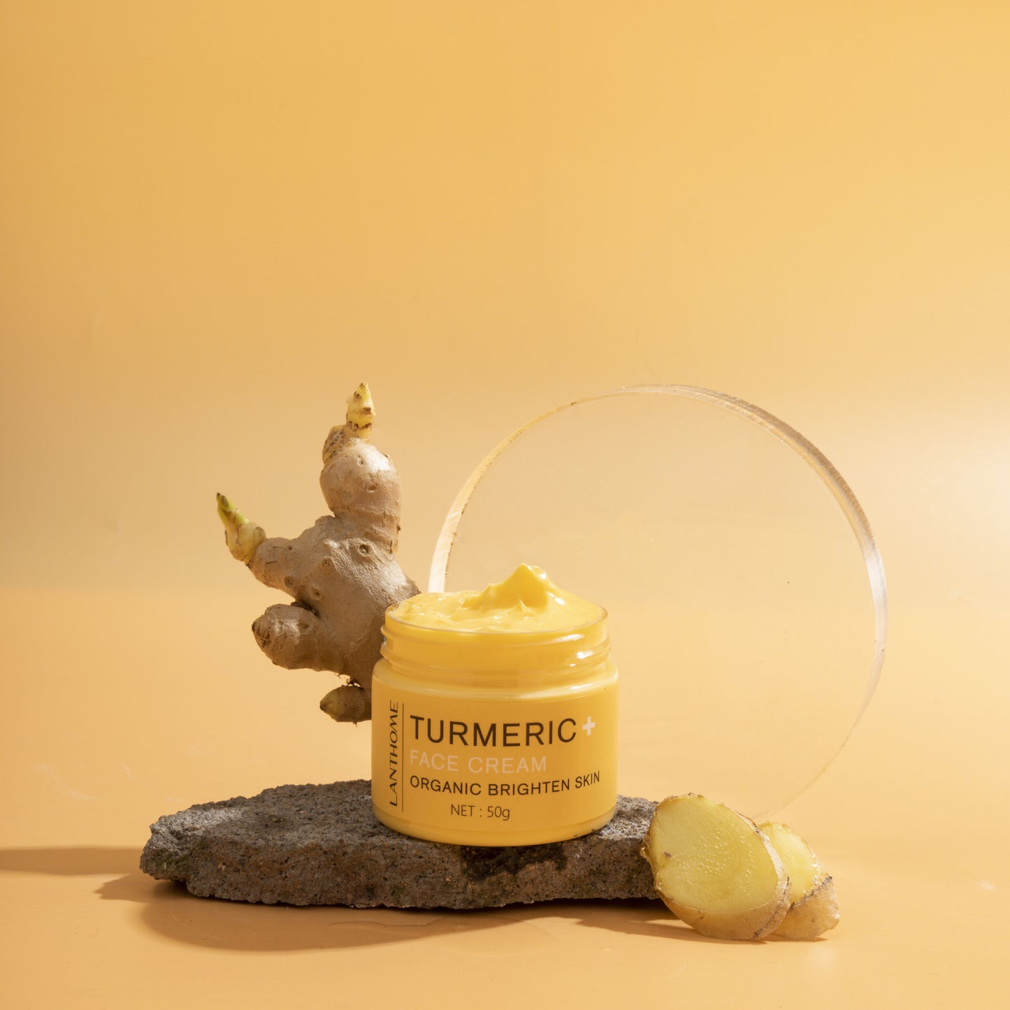Ensemble de Soins à l'Huile Essentielle de Curcuma Hydrate et Répare la Peau Éclaire et Hydrate pour Apaiser les Peaux Ternes