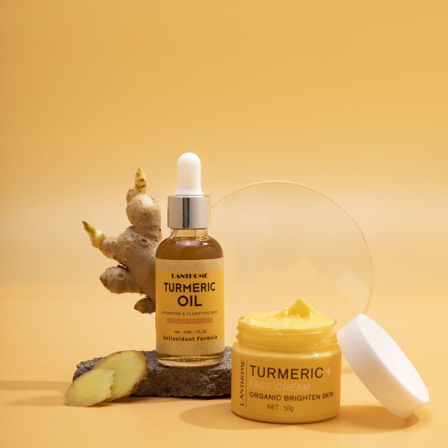 Ensemble de Soins à l'Huile Essentielle de Curcuma Hydrate et Répare la Peau Éclaire et Hydrate pour Apaiser les Peaux Ternes
