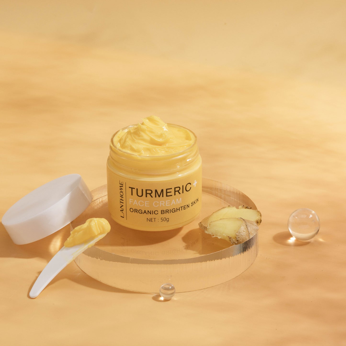 Ensemble de Soins à l'Huile Essentielle de Curcuma Hydrate et Répare la Peau Éclaire et Hydrate pour Apaiser les Peaux Ternes